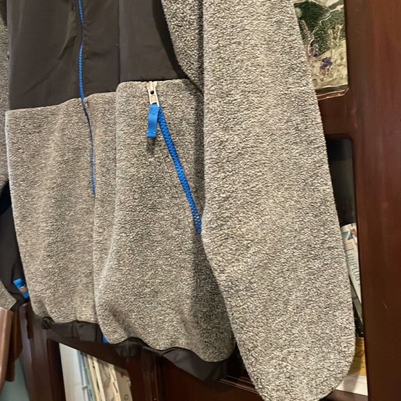 The North Face boys/youth jacket, Size XL - Picture 3 of 11